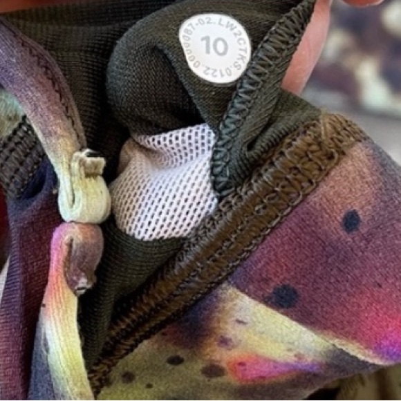 Lululemon align leggings and sports bra - Picture 4 of 4